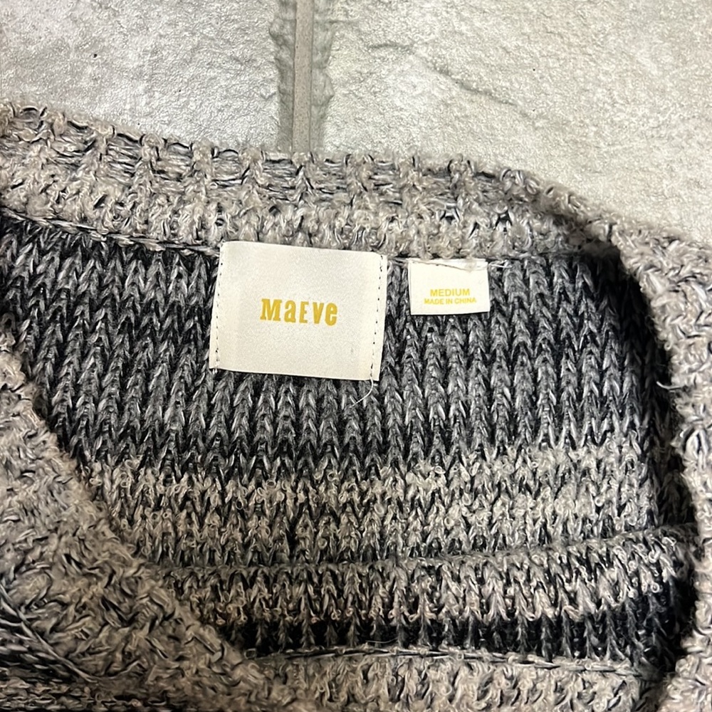 Maeve knit cropped sweater - Picture 2 of 3